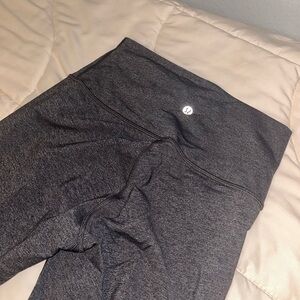 Lululemon Gray Leggings Wunder under 23’